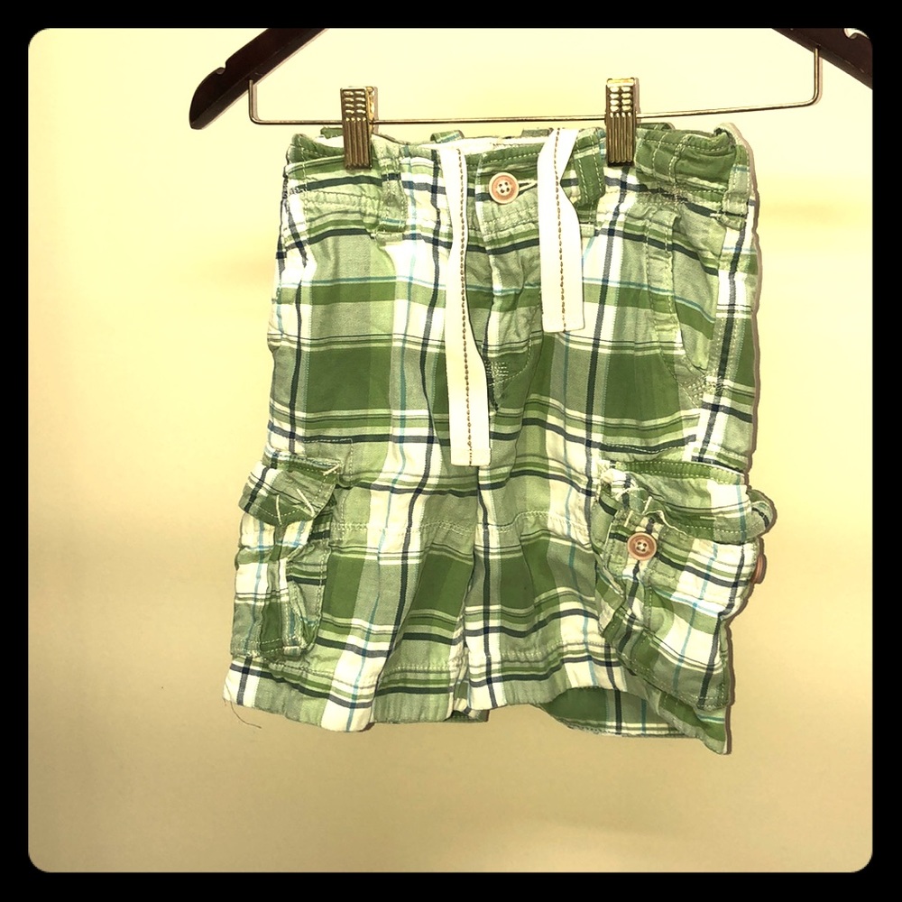 Boys Abercrombie shorts 8